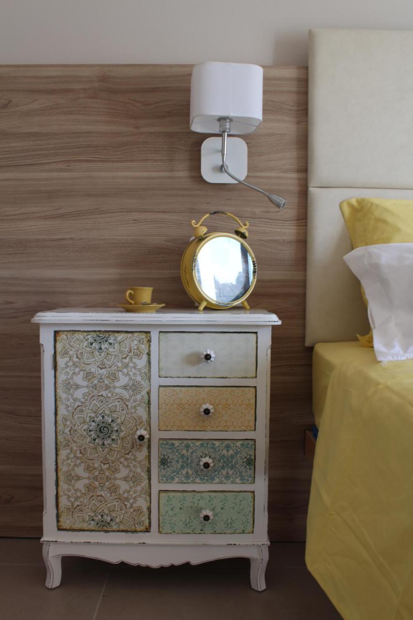 Apart-Hotel La Rocchetta Padenghe sul Garda Luaran gambar