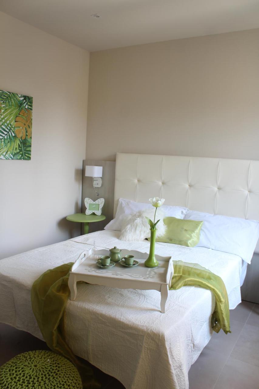 Apart-Hotel La Rocchetta Padenghe sul Garda Luaran gambar